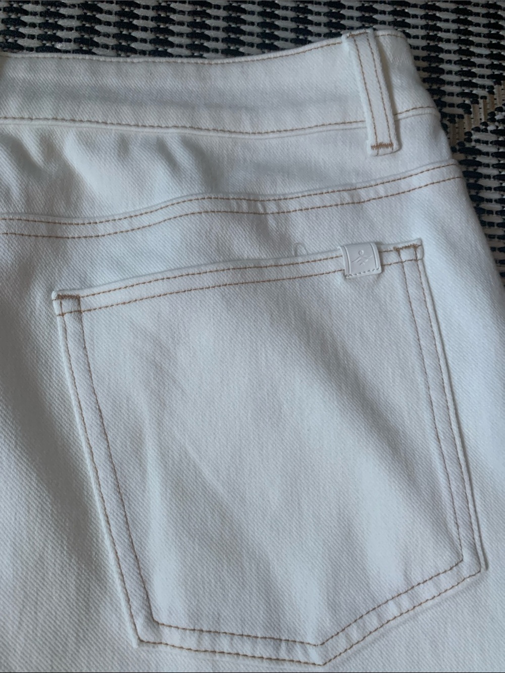 Halara Flex™ Asymmetric Baggy Wide Leg Jeans - Picture 6 of 6